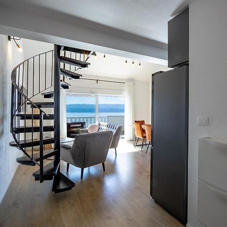 Apartman Rojo Omis Exterior photo