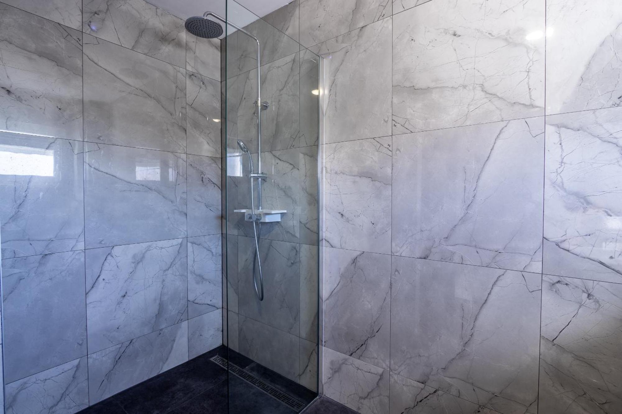 Apartman Rojo Omis Exterior photo