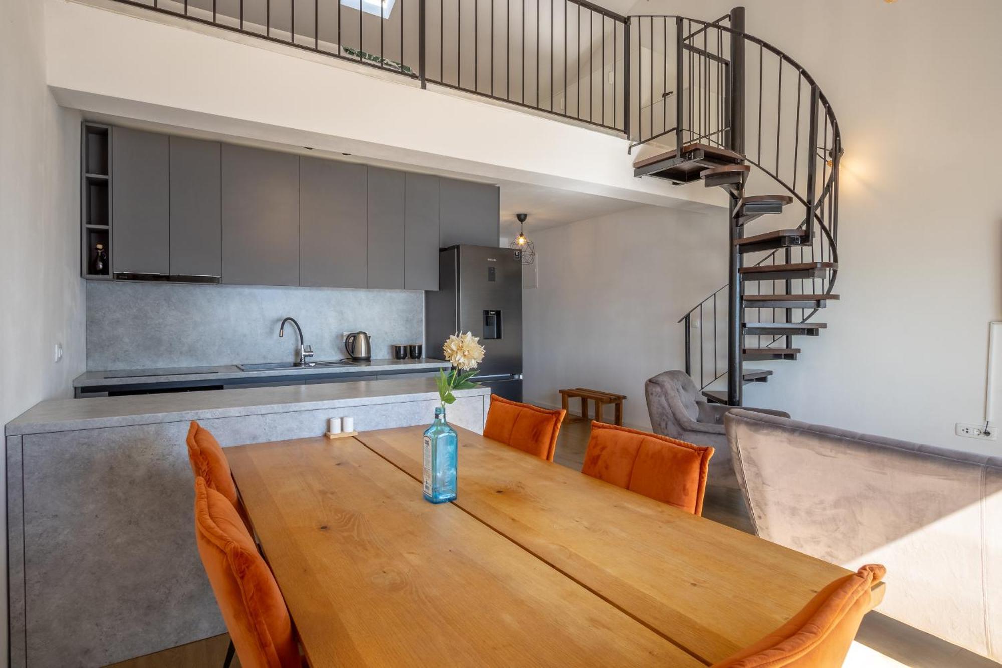 Apartman Rojo Omis Exterior photo